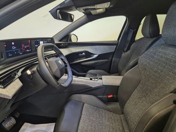 Peugeot 5008 - 8