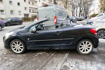 Fahrzeugabbildung Peugeot 207 CC Cabrio-Coupe Roland Garros