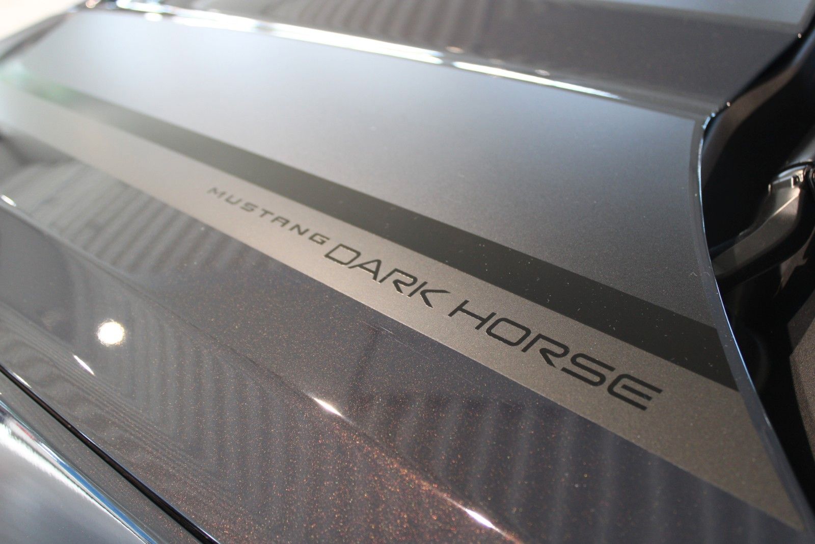 Fahrzeugabbildung Ford Mustang 5.0 Ti-VCT V8 Dark Horse AUTOMATIK