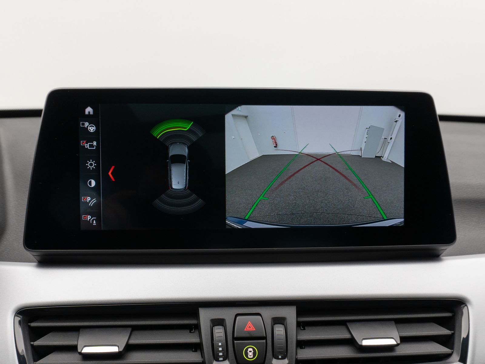 Fahrzeugabbildung BMW X1 xD20d ACC Kamera HUD DAB Memory Leder Panoram