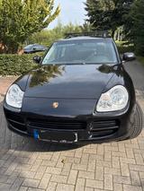 Porsche Cayenne 9PA 2 Hand 