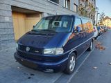 Volkswagen T4 Caravelle 2,5-l-Diesel TDI 111kW Gehobene Aus - Volkswagen T4: 111kw