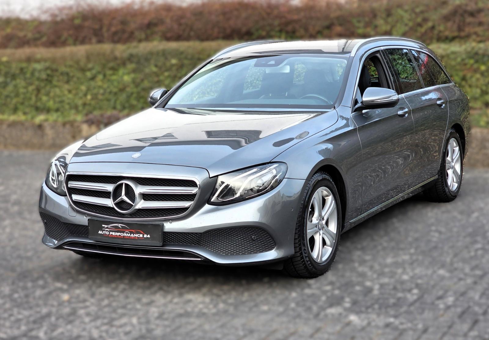 Mercedes-Benz E 220D T AUTOMATIK*LED*RFK*BSA*NAVI*GRA*PDC*SHZ