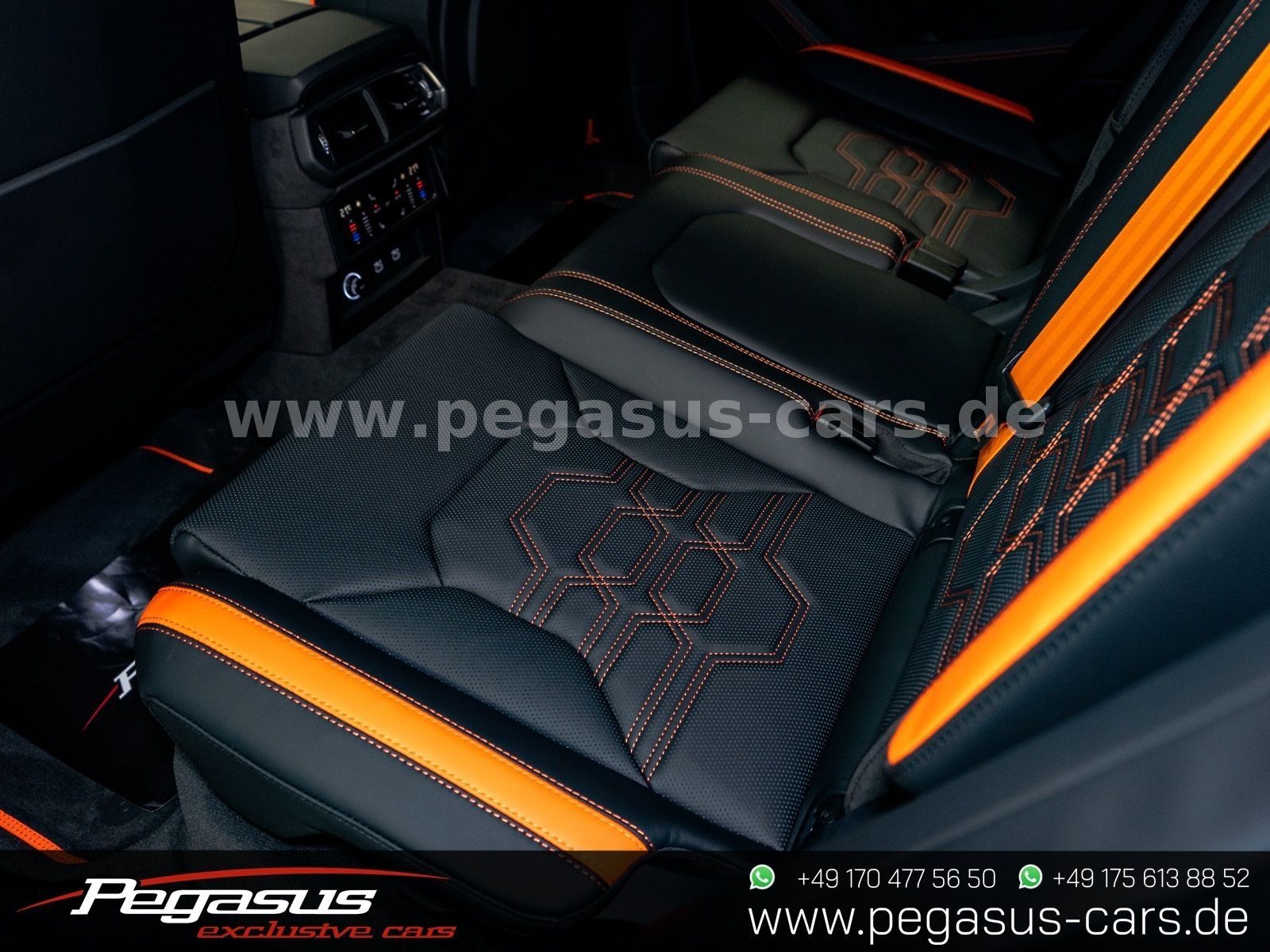 LAMBORGHINI Urus - 27