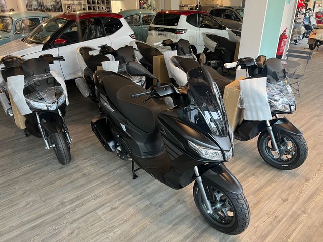 Aprilia SXR 50 Neu! verschiedene Farben  Sofort!