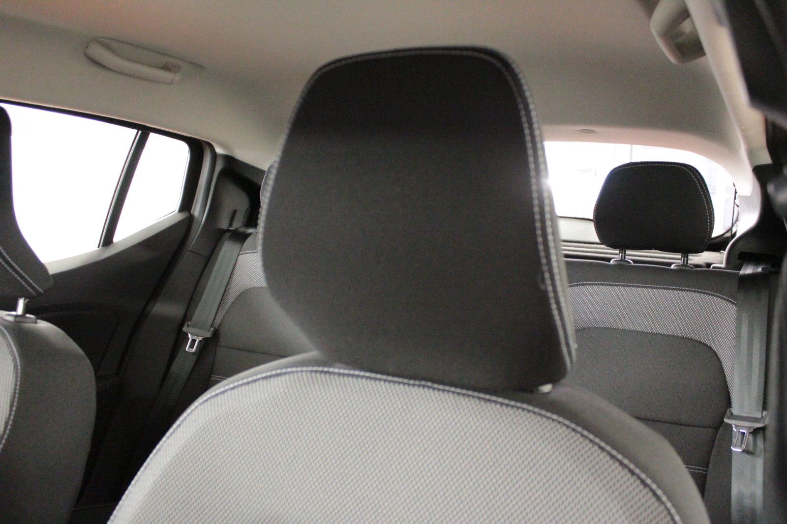Fahrzeugabbildung Dacia Sandero TCe 90 Expression*Winterpaket*15418*