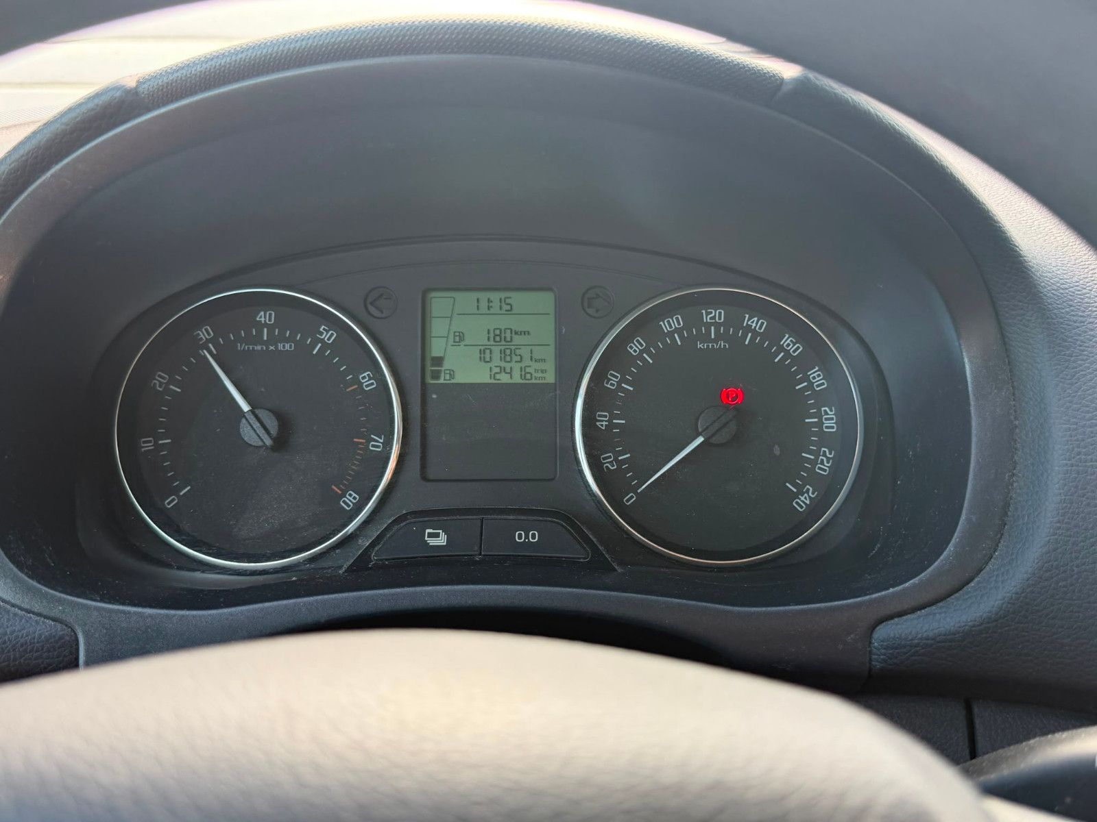 Fahrzeugabbildung SKODA Roomster Ambition 1.2 TSI Klimaautomatik PDC SHZ