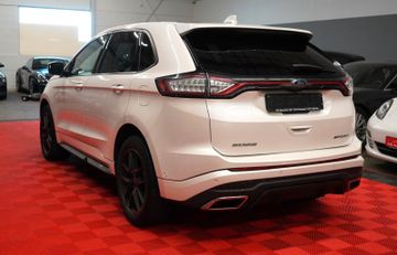 Ford Edge - 9