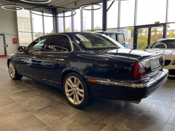Jaguar XJ 2.7 D XJ6 Sovereign *Klima*Navi*PDC*Bluetooth