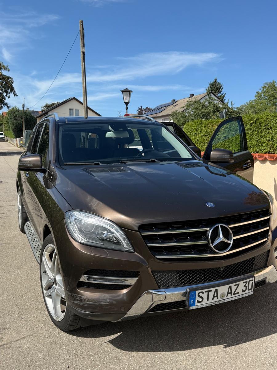 Mercedes-Benz ML 350 BlueTEC 4MATIC AMG Line