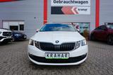 Skoda Octavia 1.6 TDI DSG CLEVER Navigation/PTC - Skoda Octavia mit Diesel-Antrieb: Limousine, 1.6