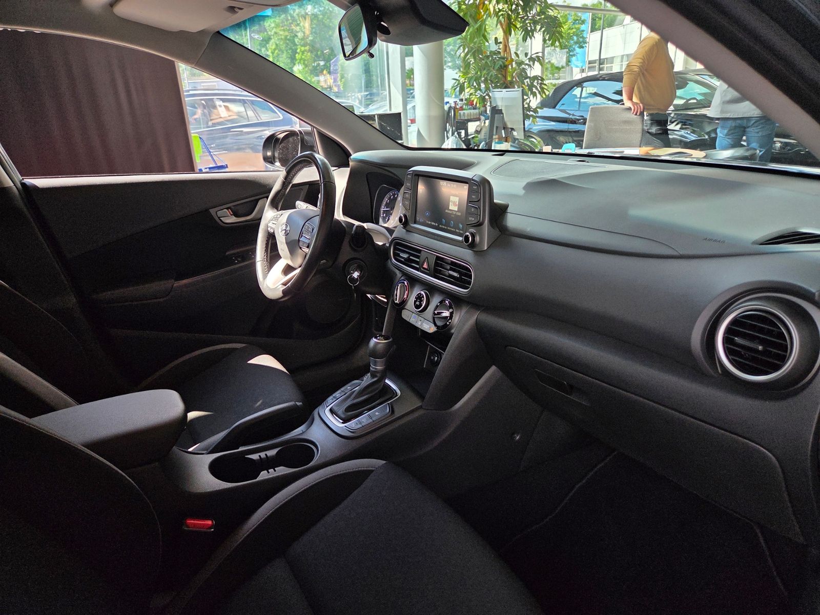 Fahrzeugabbildung Hyundai KONA Trend 2WD KLIMA LED NAV SHZ ALU