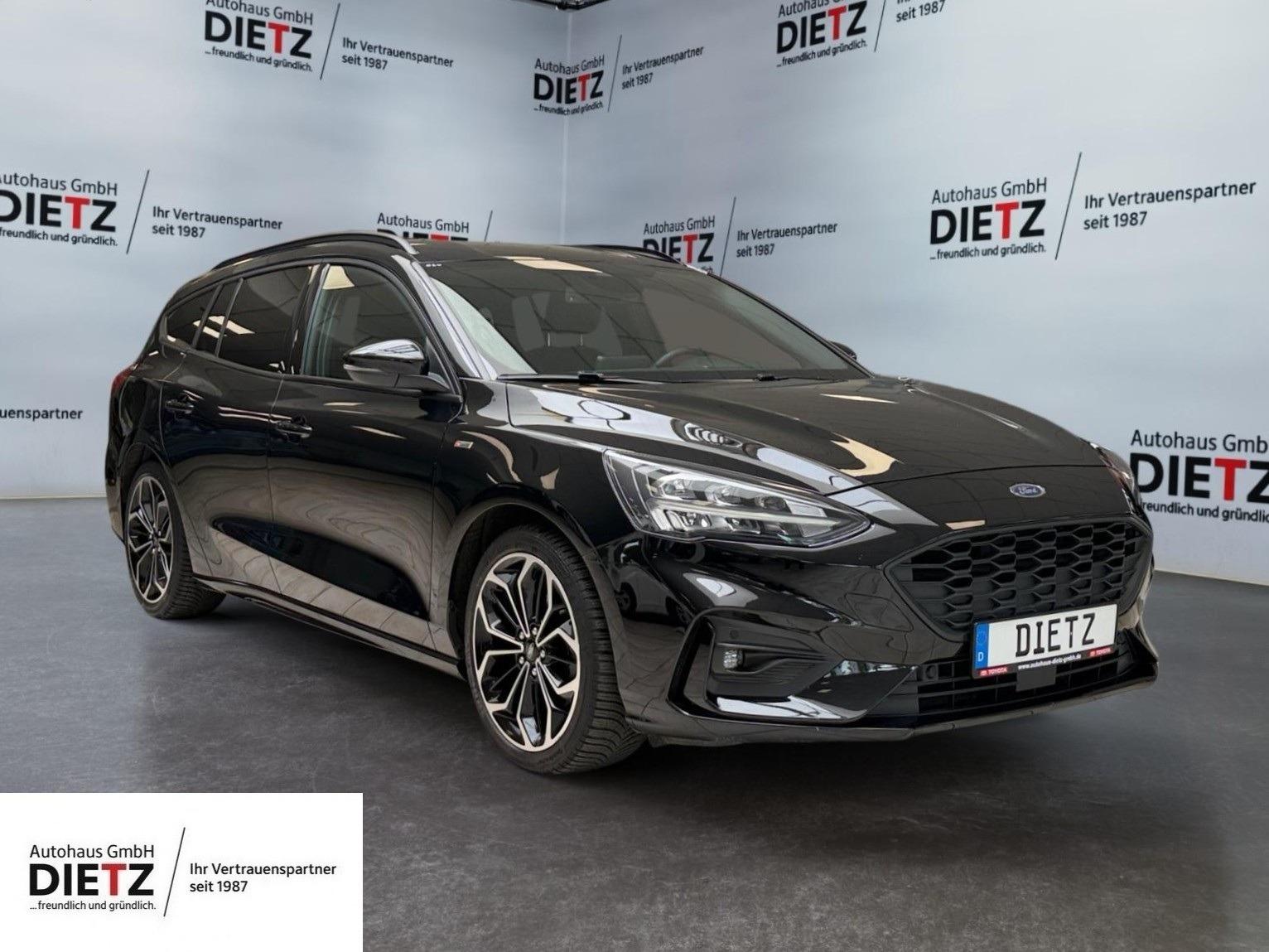 Ford Focus Turnier ST-Line*LED*NAVI*KAM*SHZ*CARPLAY