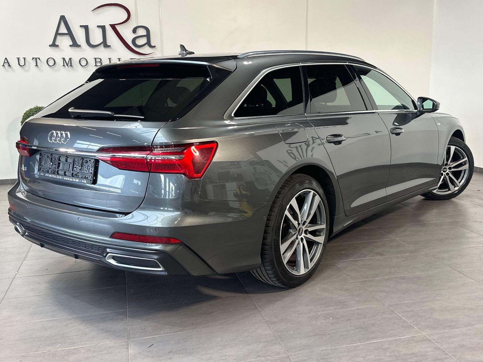 Fahrzeugabbildung Audi A6 Avant 40 TDI S-Line NAV+LED+PANO+AHK+19ZOLL