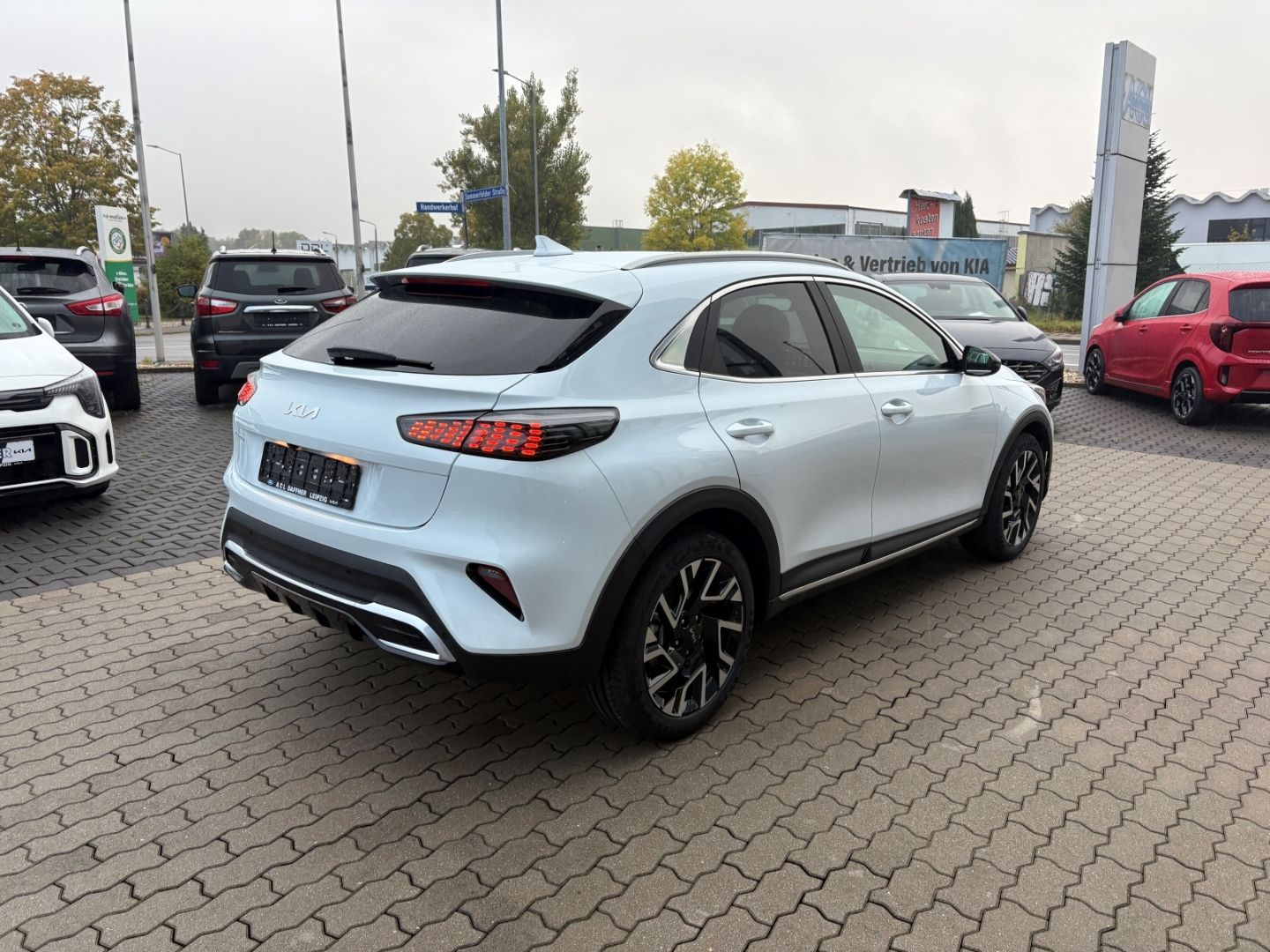 Fahrzeugabbildung Kia XCeed Nightline Edition Navi Leder LED ACC Apple