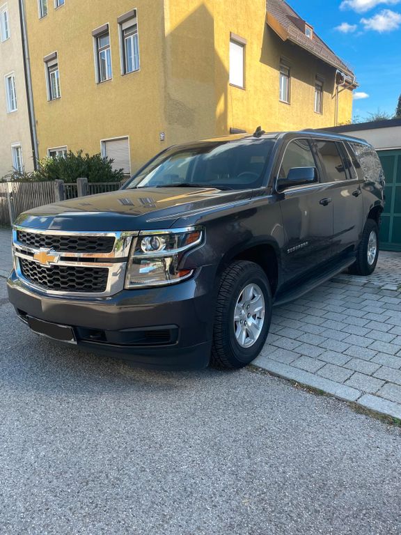 Image of Chevrolet Suburban