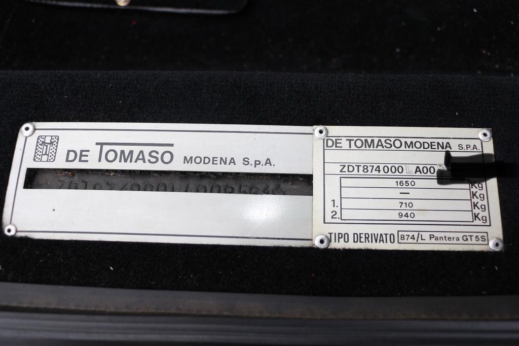 DeTomaso Pantera