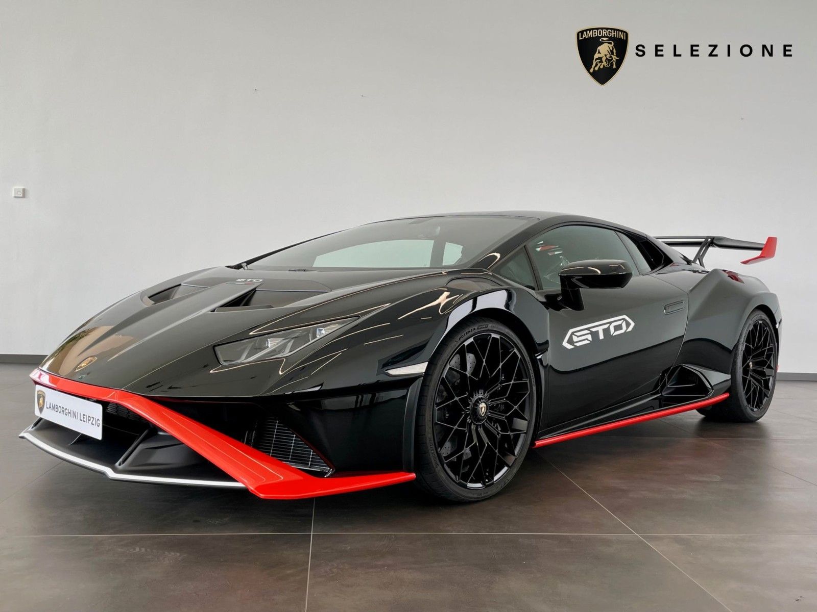 LAMBORGHINI Huracan