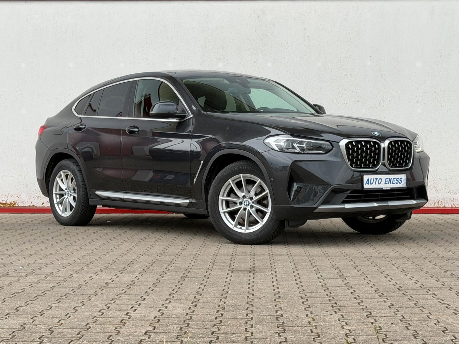 BMW X4 xDrive 20d AHK*AppleCarPlay*LEDER*