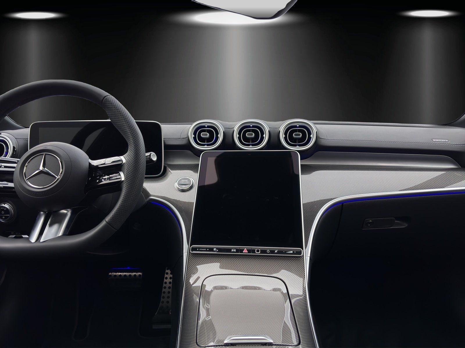 Fahrzeugabbildung Mercedes-Benz C 220 d AMG 360° DigLight AHK Pano MEMORY KeyGo