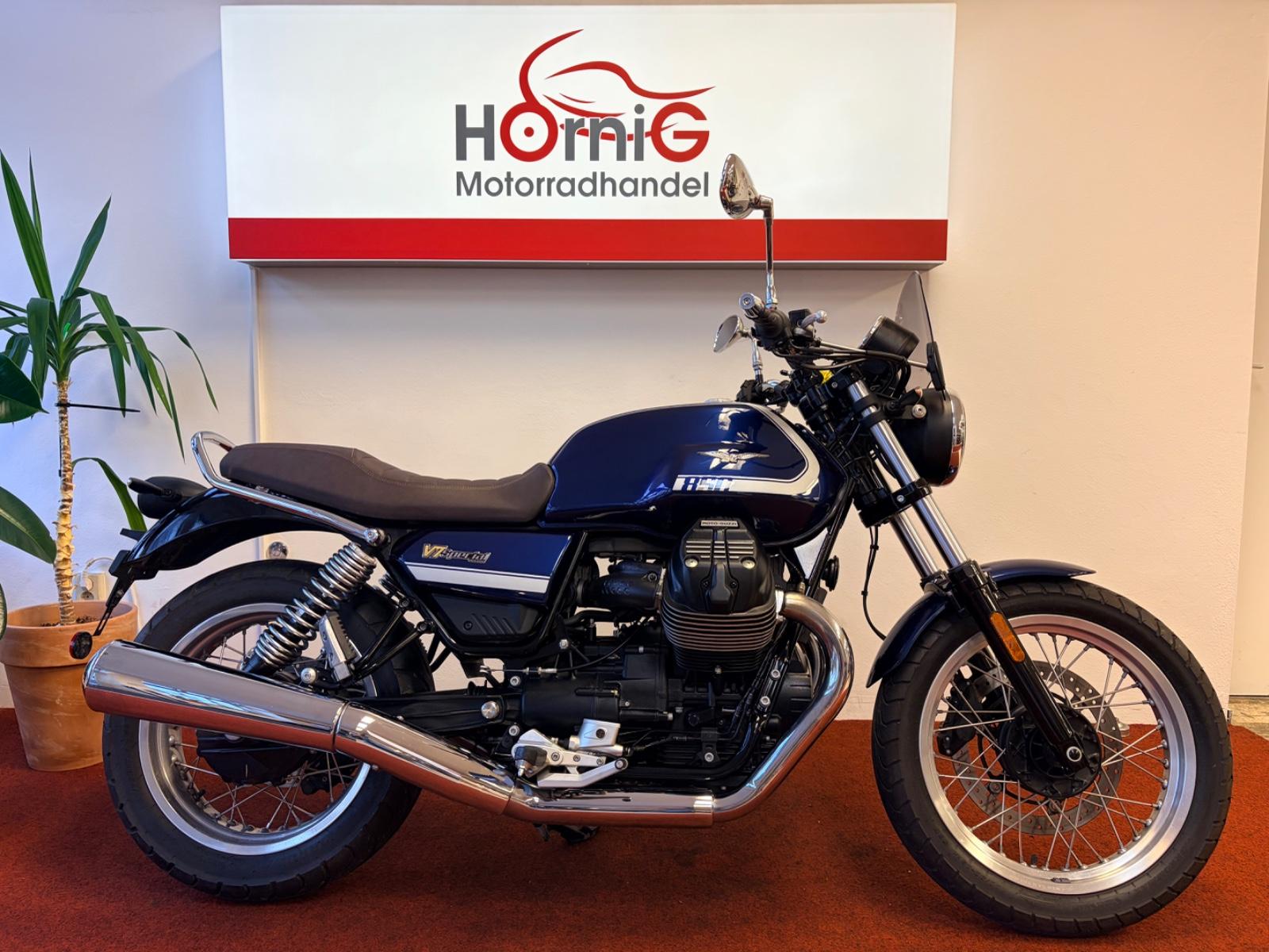 Moto Guzzi V 7 Special erst 2744 Km! Top Zustand!