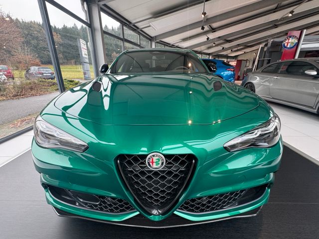 ALFA ROMEO Giulia Quadrifoglio harman/kardon KarbonPaket