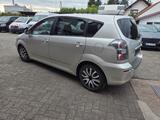 Toyota Corolla Verso 2.2-l-D-CAT Executive - Toyota Corolla Verso: 7sitzer