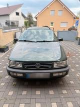 Volkswagen VW Passat 35I | Frisch TÜV 5/28 | 2.0 Benzin - VW Passat Variant von 1996