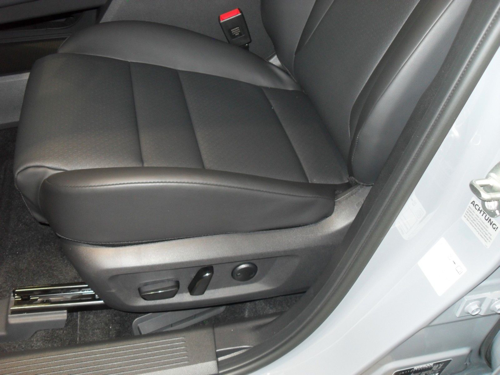 Fahrzeugabbildung Nissan X-Trail e-Power e-4orce Tekna | Head-up