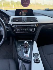 BMW 320 - 8