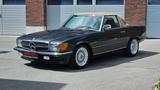 Mercedes-Benz SL 300 - Mercedes-Benz SL aus dem Jahr 1986