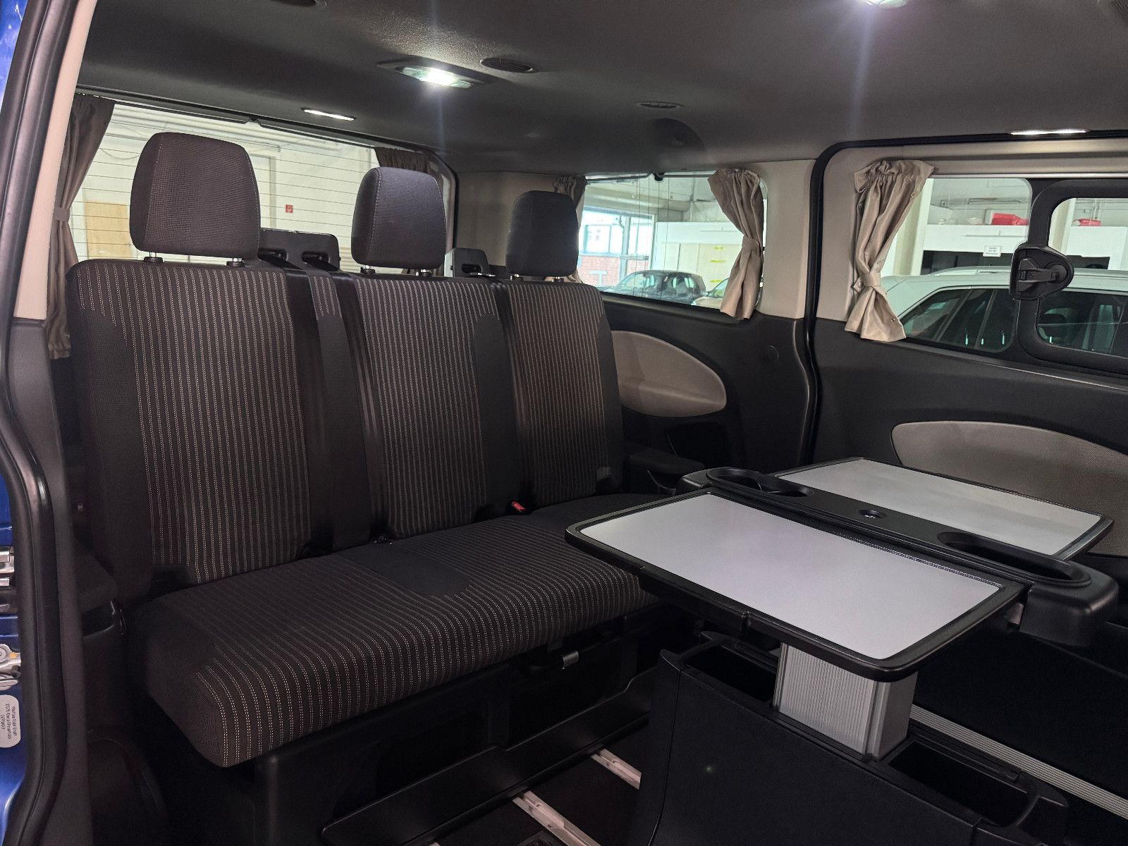 Fahrzeugabbildung Ford TOURNEO CUSTOM 2.2 TDCI WESTFALIA EUROLINE STHD