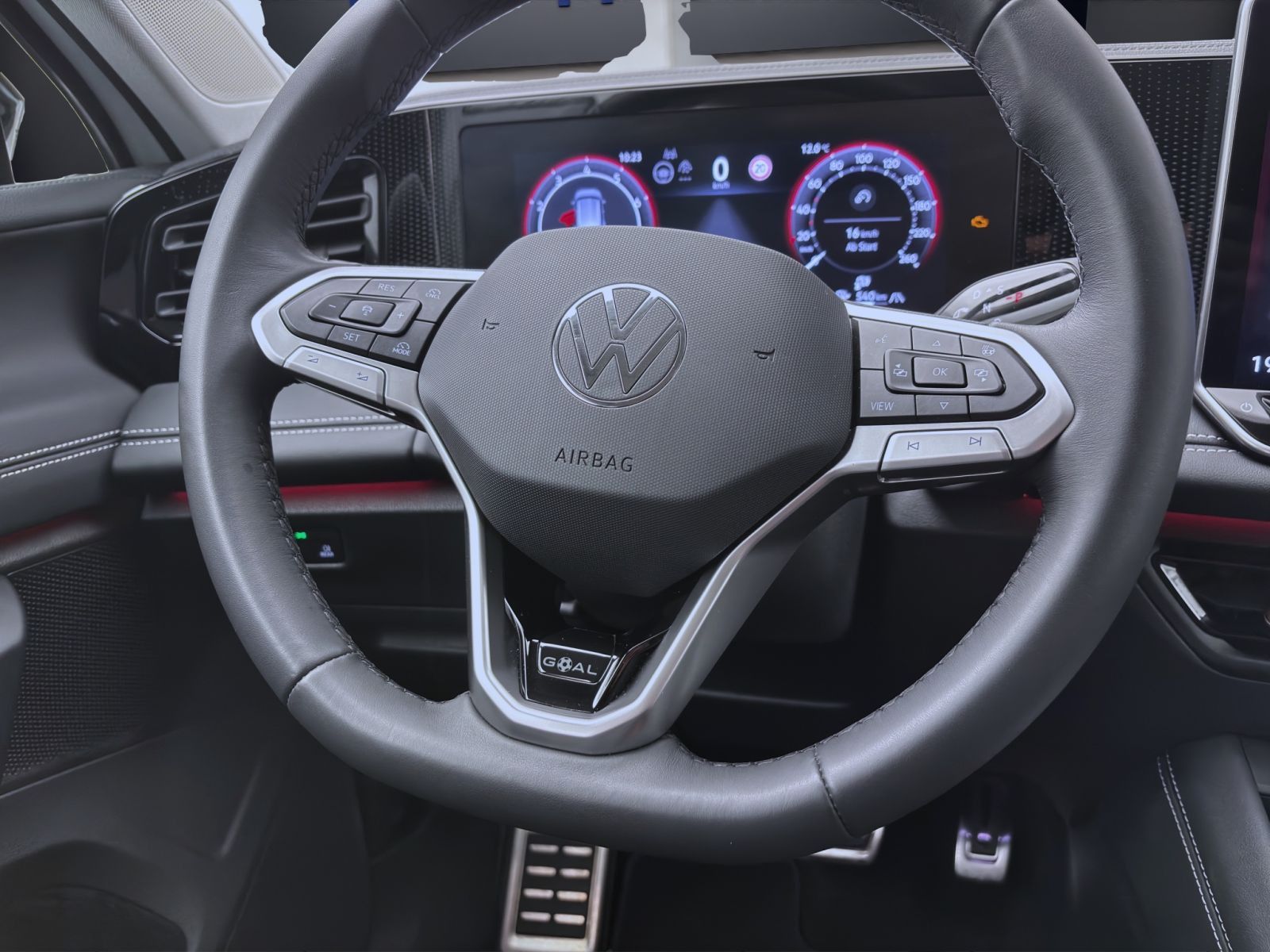 Volkswagen Tiguan - Bild 12