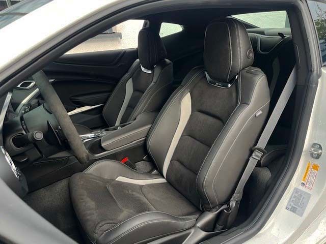 Chevrolet Camaro Coupe SS 6.2 V8 Klappe-Recaro