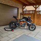 KTM 1290 Superduke R - KTM Motorräder in Köln