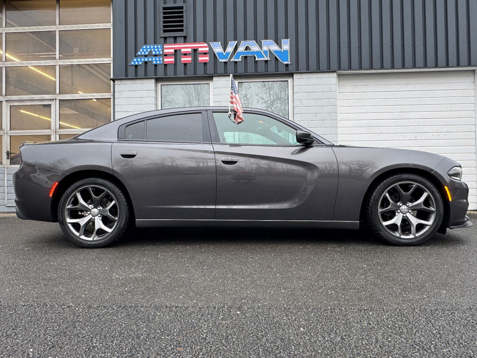 Fahrzeugabbildung Dodge Charger 3.6 SXT Rallye Navi 20" Kamera BEATS