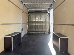 Fahrzeugabbildung Citroën Jumper 35 L4H2 Control Heavy BlueHDi 165 S&S
