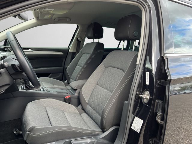 Volkswagen Passat Variant - Bild 12