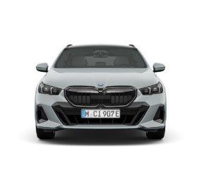 Foto Nummer 3: BMW 550e xDrive