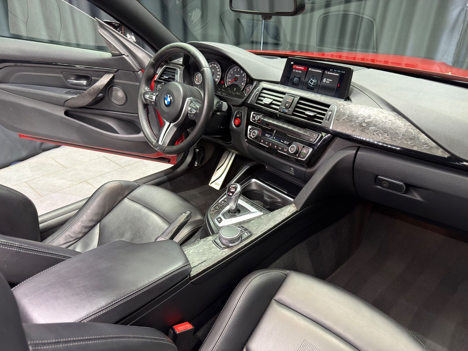 Fahrzeugabbildung BMW M4 Competition Coupe |NGM|LCI|H/K|DE-FZG