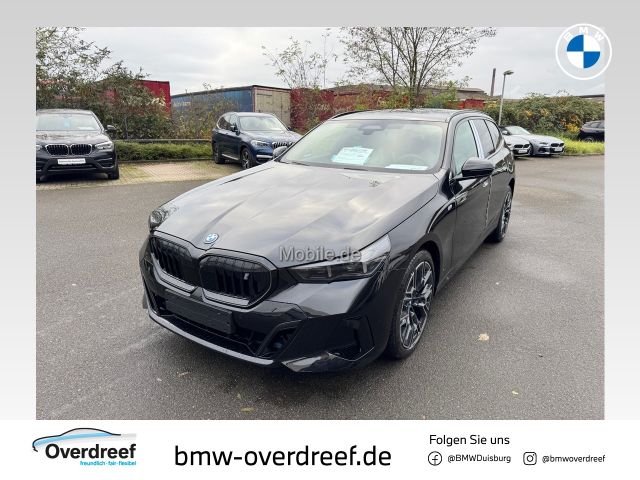 BMW i5 eDrive40 Touring M Sportpaket Klimaaut. AHK