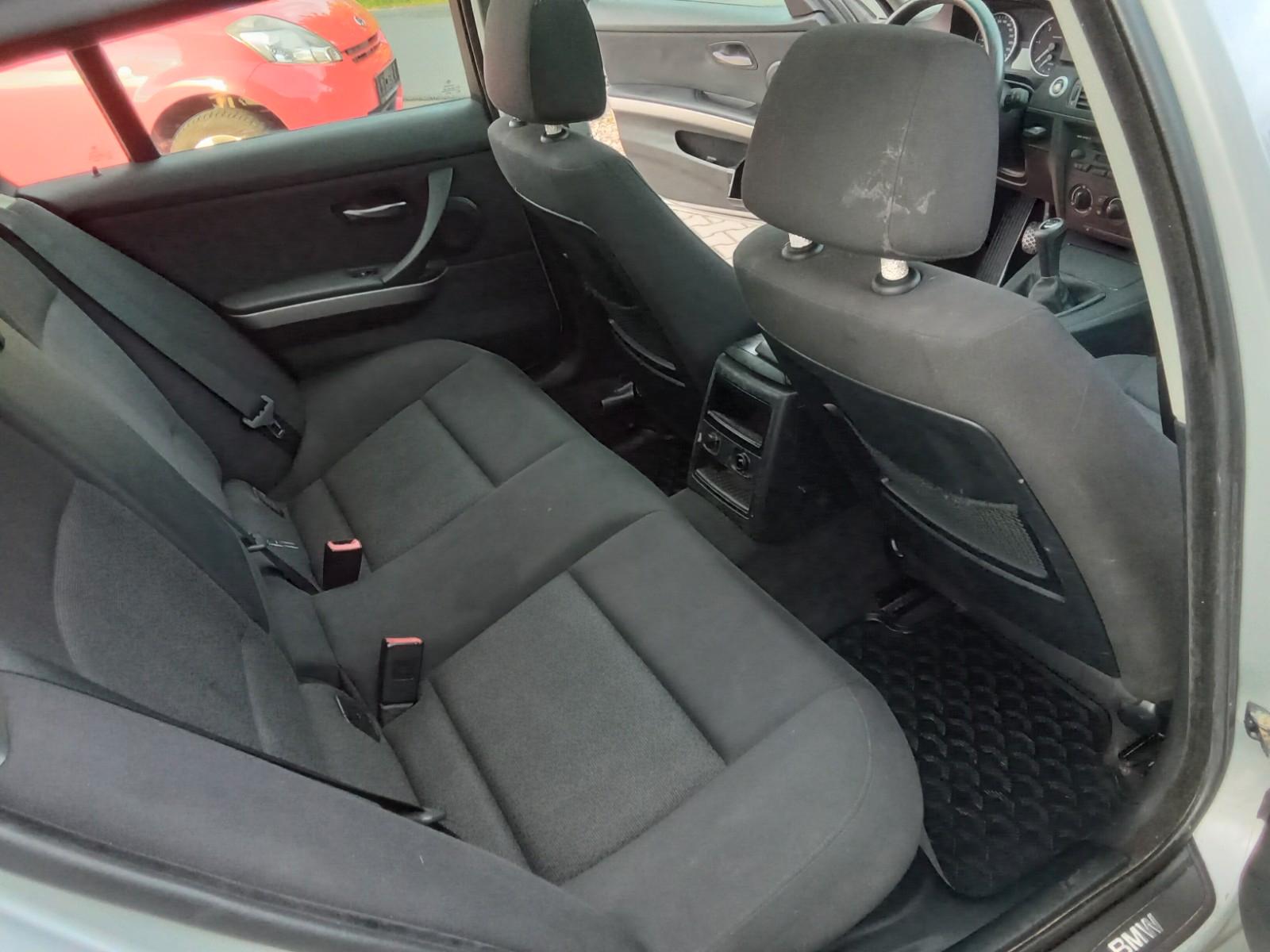 BMW 320 2007 — photo 11