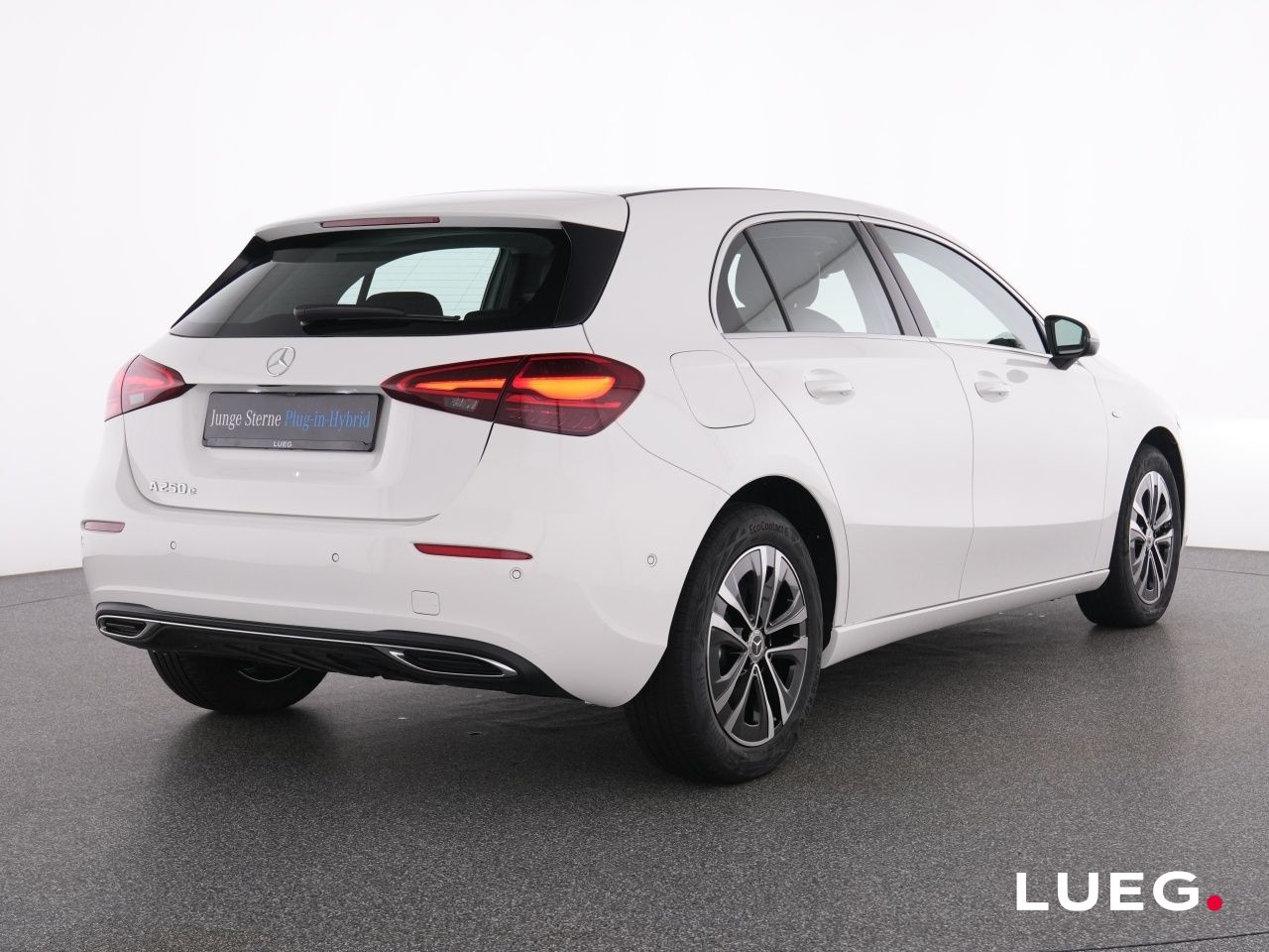 Mercedes-Benz A 250 e Progressive+NavPrem+LED-HP+SpurA+SHZ+RFK imagem 3