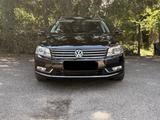 Volkswagen Passat 2.0 TDI 125kW Comfortline BMotion Tec... - Volkswagen Passat aus 2011: Comfortline