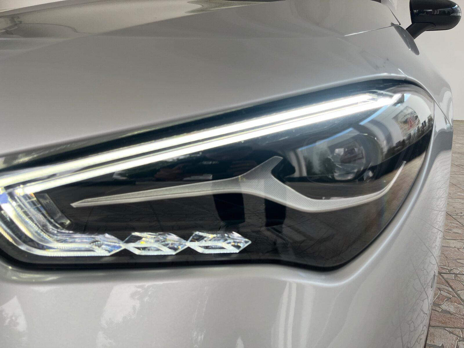 Mercedes-Benz CLA 35 AMG 4M SB Pano.-Dach/Distronic/Kamera/LED