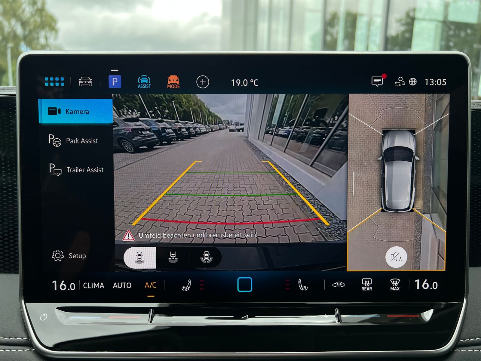 Fahrzeugabbildung Volkswagen Tiguan  ENERGY 1.5 eTSI DSG *AHK, AreaView, Navi