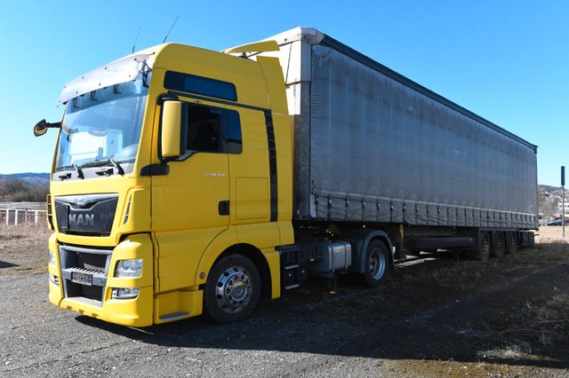 MAN TGX 18.440 und Megatrailer