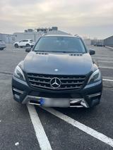 Mercedes-Benz ML 350 BlueTEC 4MATIC - Mercedes-Benz ML-Klasse Gebrauchtwagen in Frankfurt