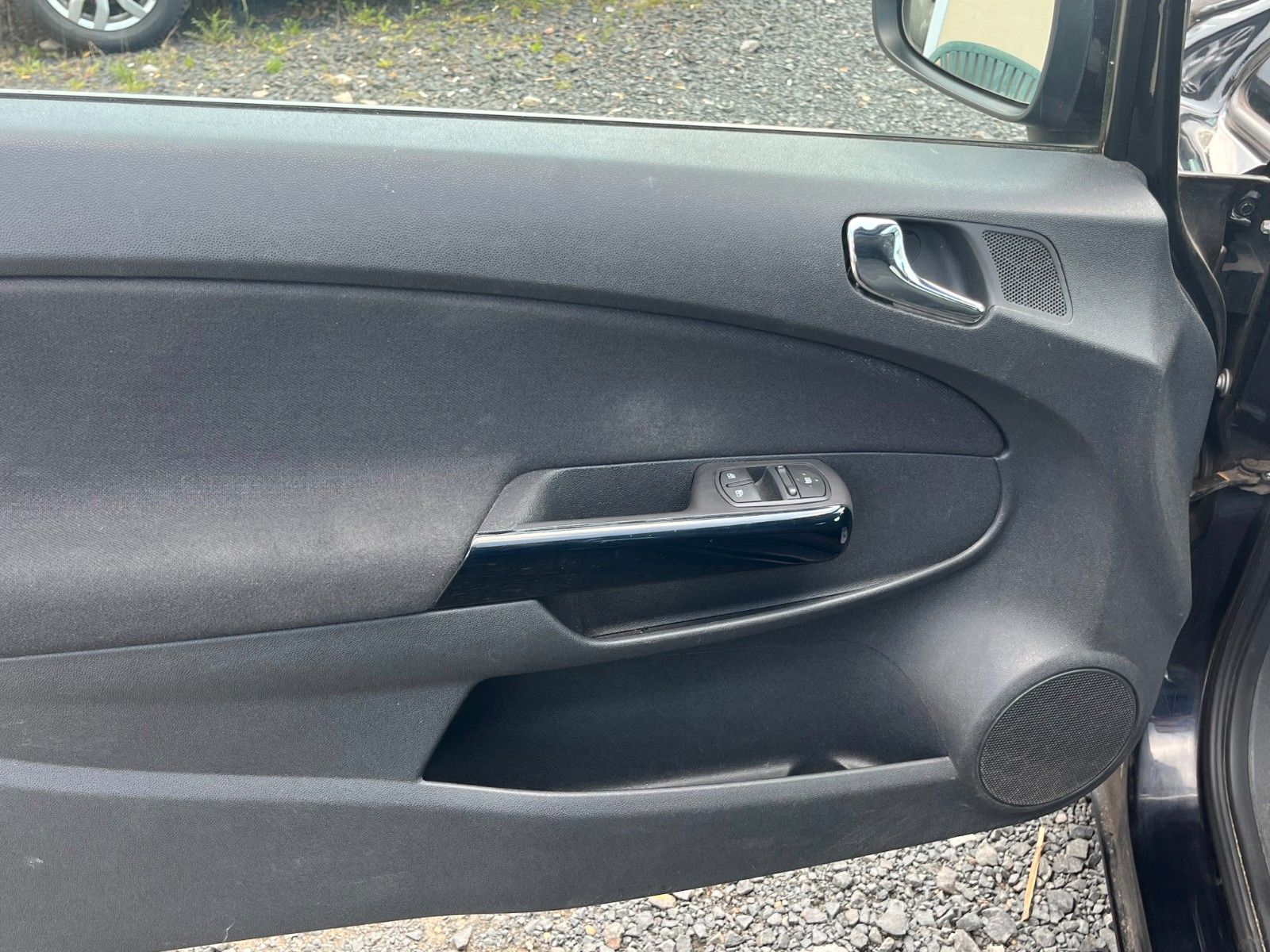 Fahrzeugabbildung Opel Corsa D Satellite 1.2 Klima 2.HAND TÜV 05/2026
