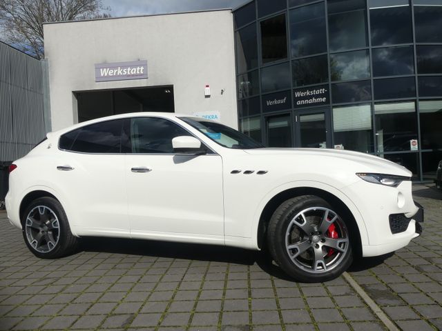 Maserati Levante 3.0 V6 Gran Sport ACC/20ZOLL/KAM/AIRSUS